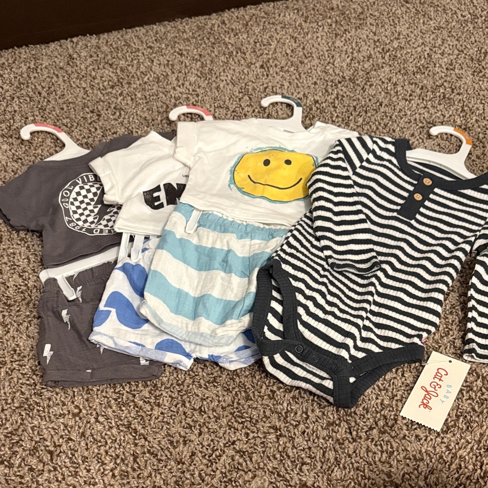 Lot of baby boy newborn and 0-3 months